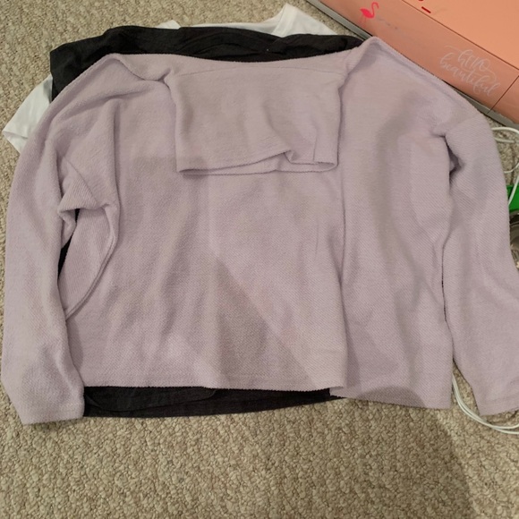 women's clothing - Picture 2 of 4